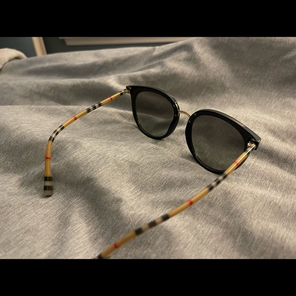 Burberry Sunglasses main image 5